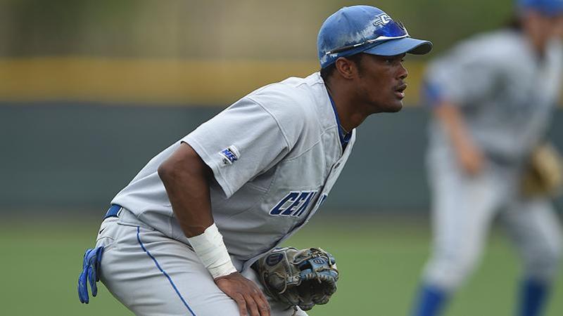 Bryant Baseball Takes Two From CCSU on Saturday