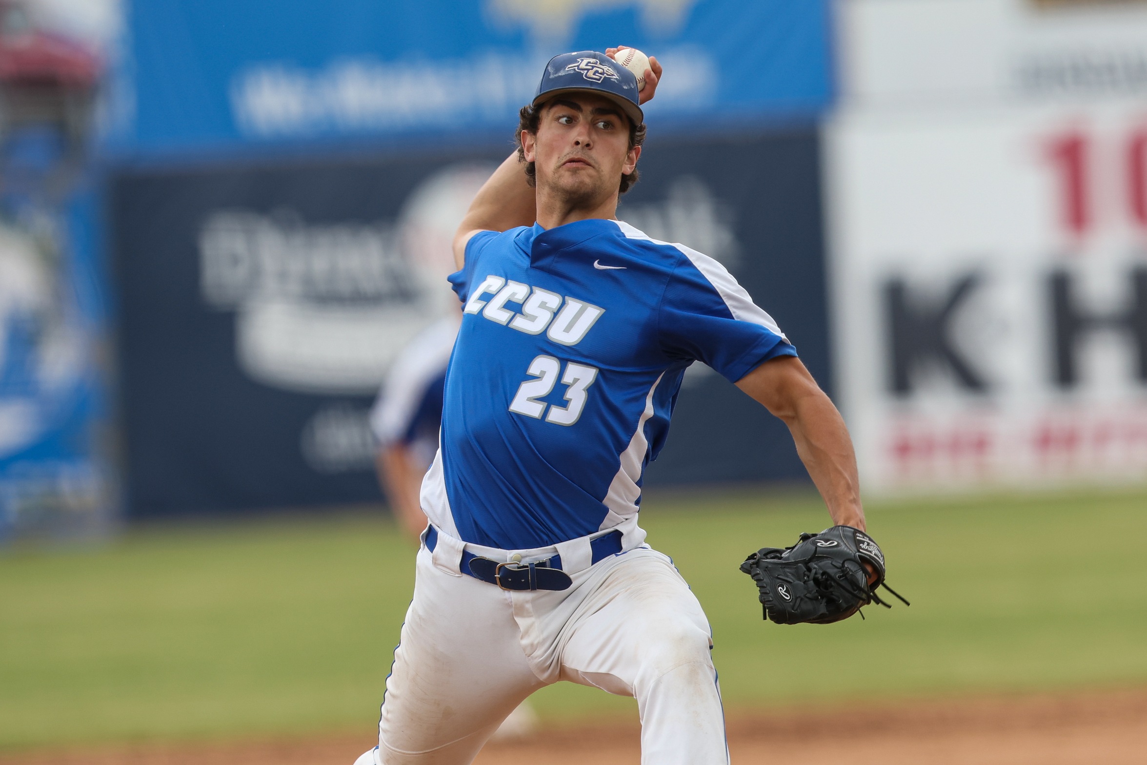 Luke Garofalo tossed 5.0 shutout innings.