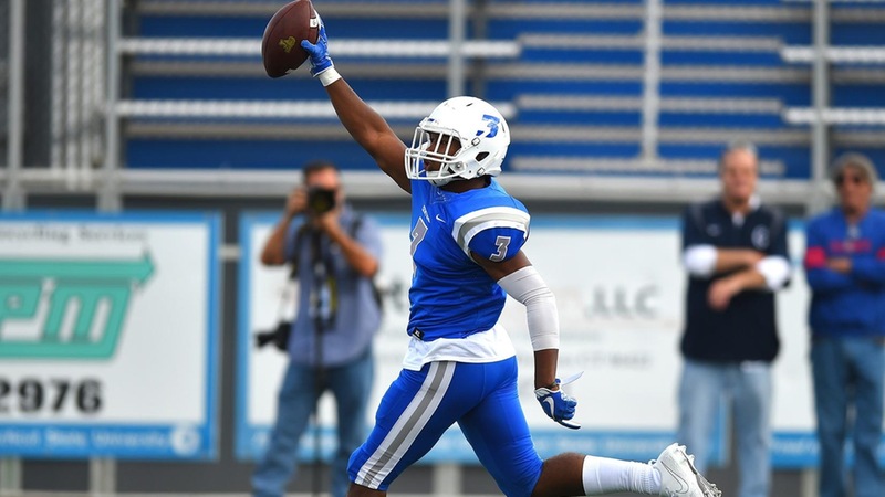 Late Fordham Rally Hands Football Defeat in Home Opener