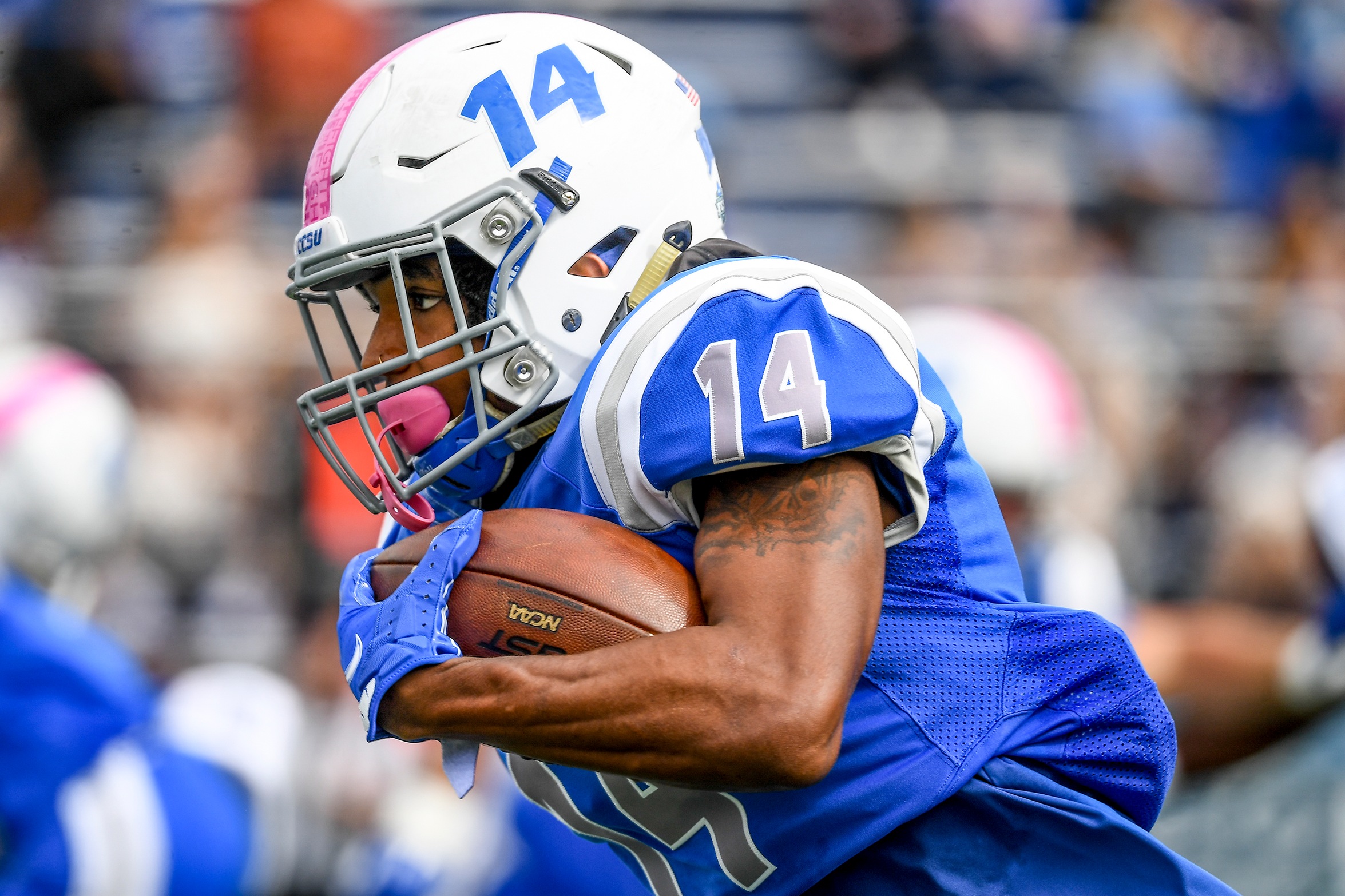 Football Drops NEC Contest at Sacred Heart