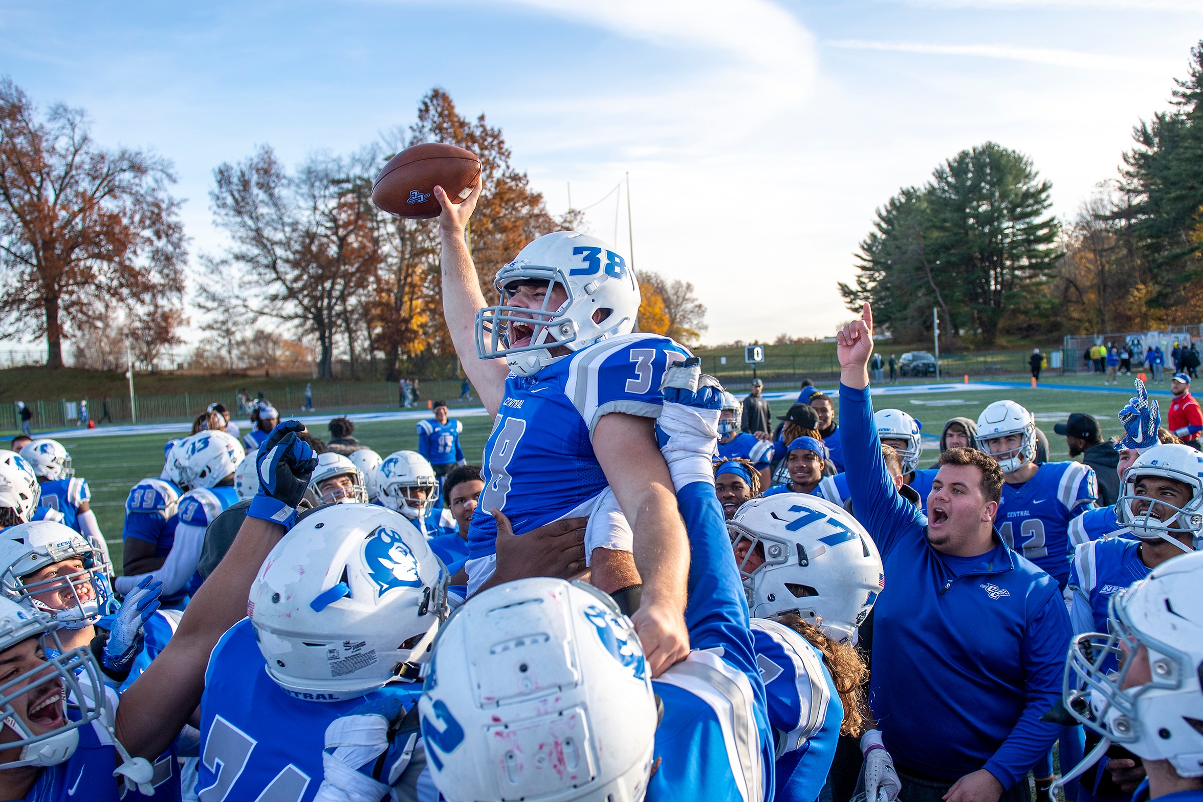 Football Wins on Zoppi's Kick Over Saint Francis U