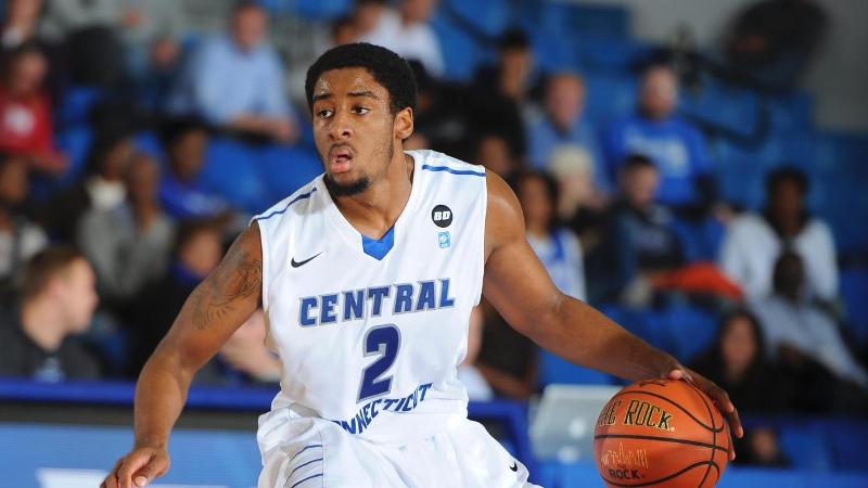 Men's Basketball Drops 59-45 Contest to Robert Morris