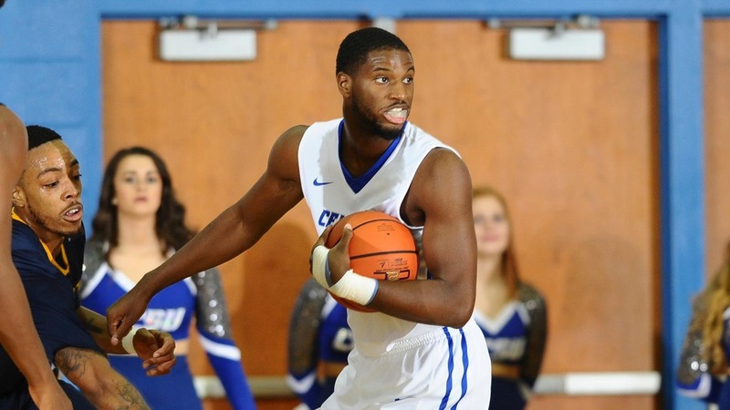 Men's Basketball Has Win Streak Stopped at DePaul