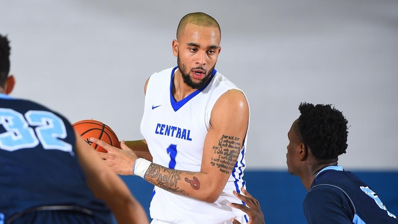Men's Basketball Holds Off Bryant, 80-76