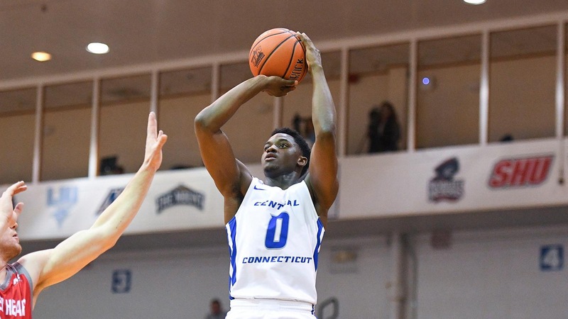Second Half Rally Sinks Men's Basketball at Saint Francis U
