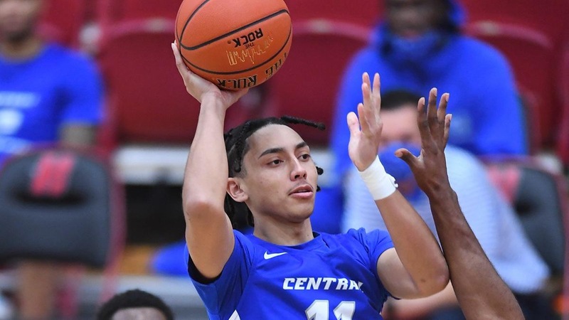 Men's Basketball Drops Second Meeting to Merrimack