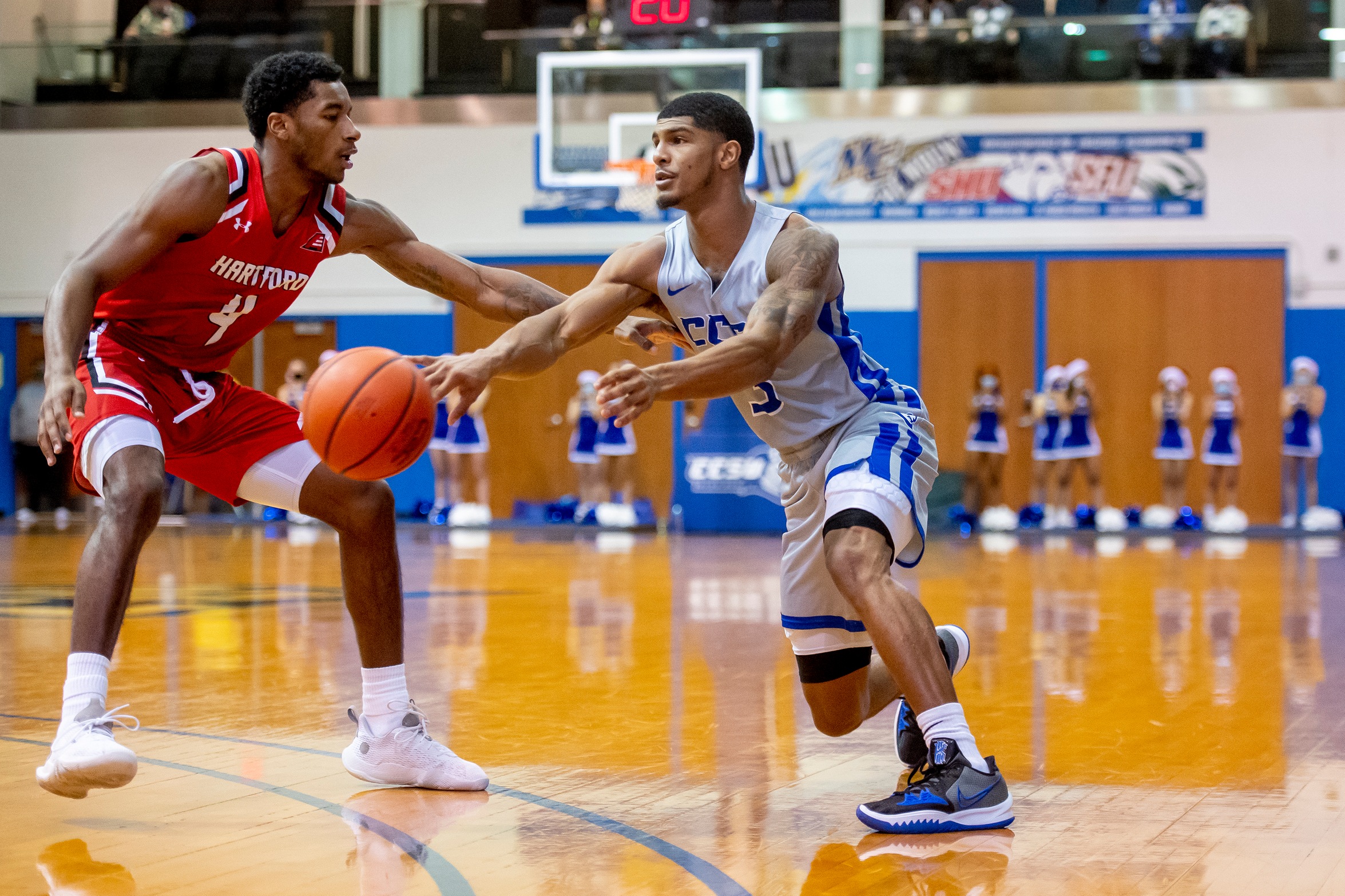 Men's Basketball Rains Treys in Win Over Hartford Saturday