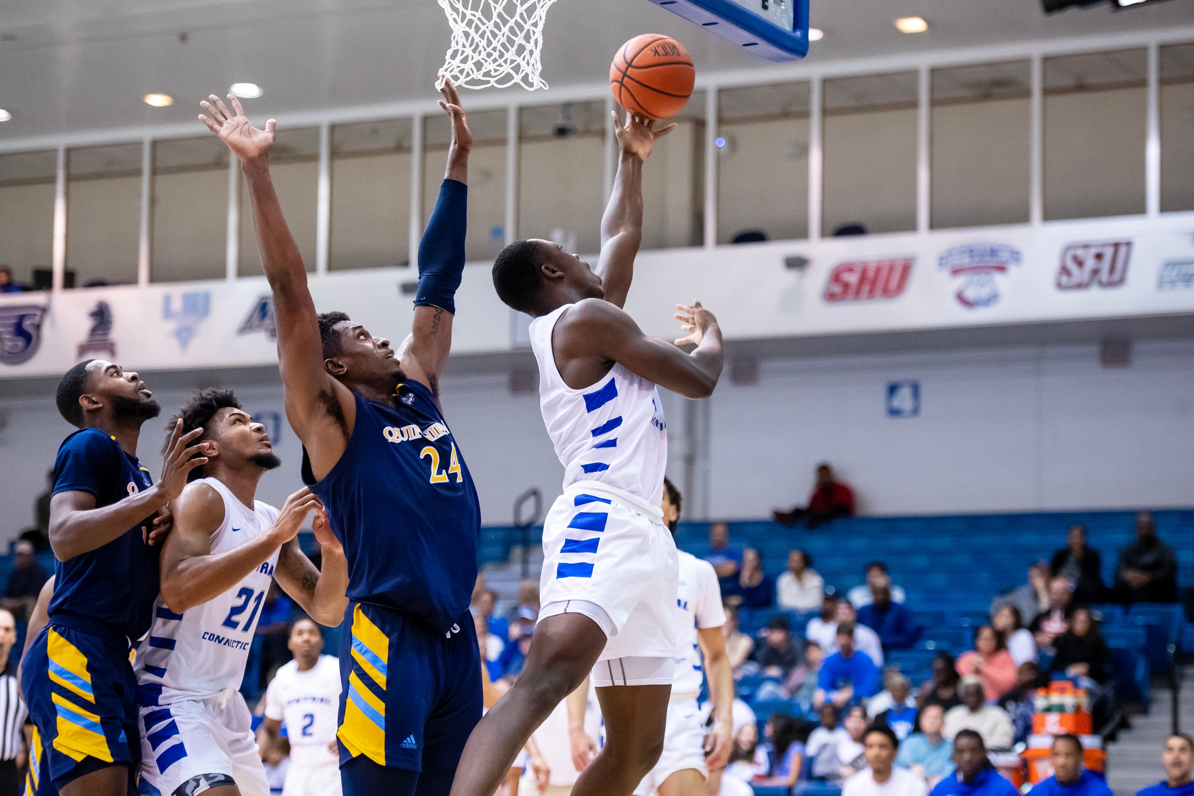 Abdul Momoh had five blocked shots (Steve McLaughlin Photography)