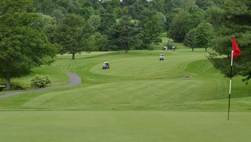 Men's Golfers Compete at 115th Connecticut Amateur