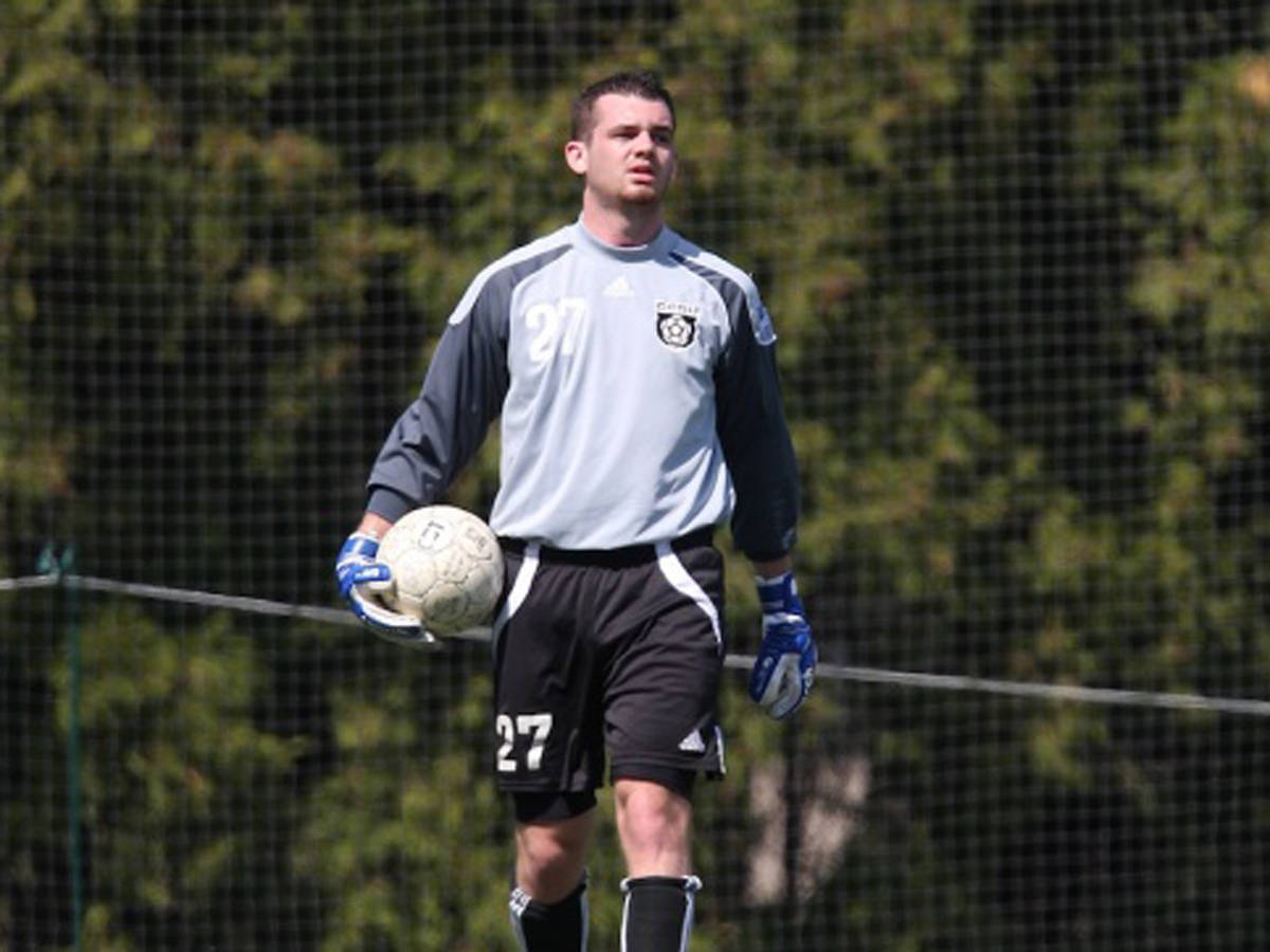 Jones Leads US To Quarterfinals of Deaflympics