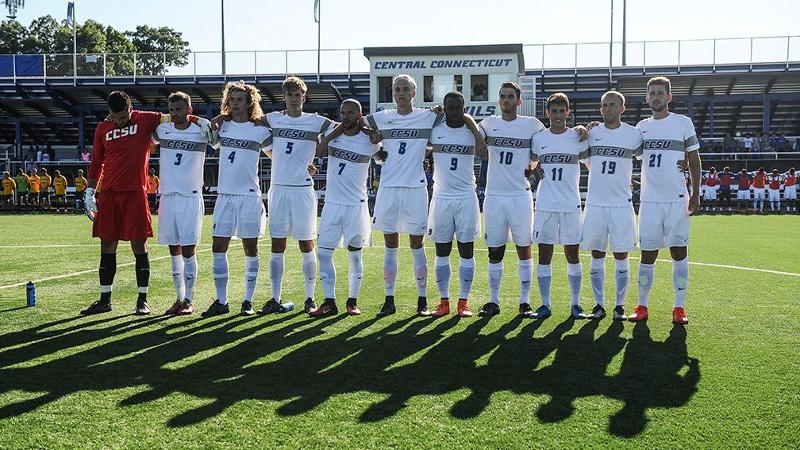 Men's Soccer Falls to Vermont in Season-Opener, 2-0, Monday