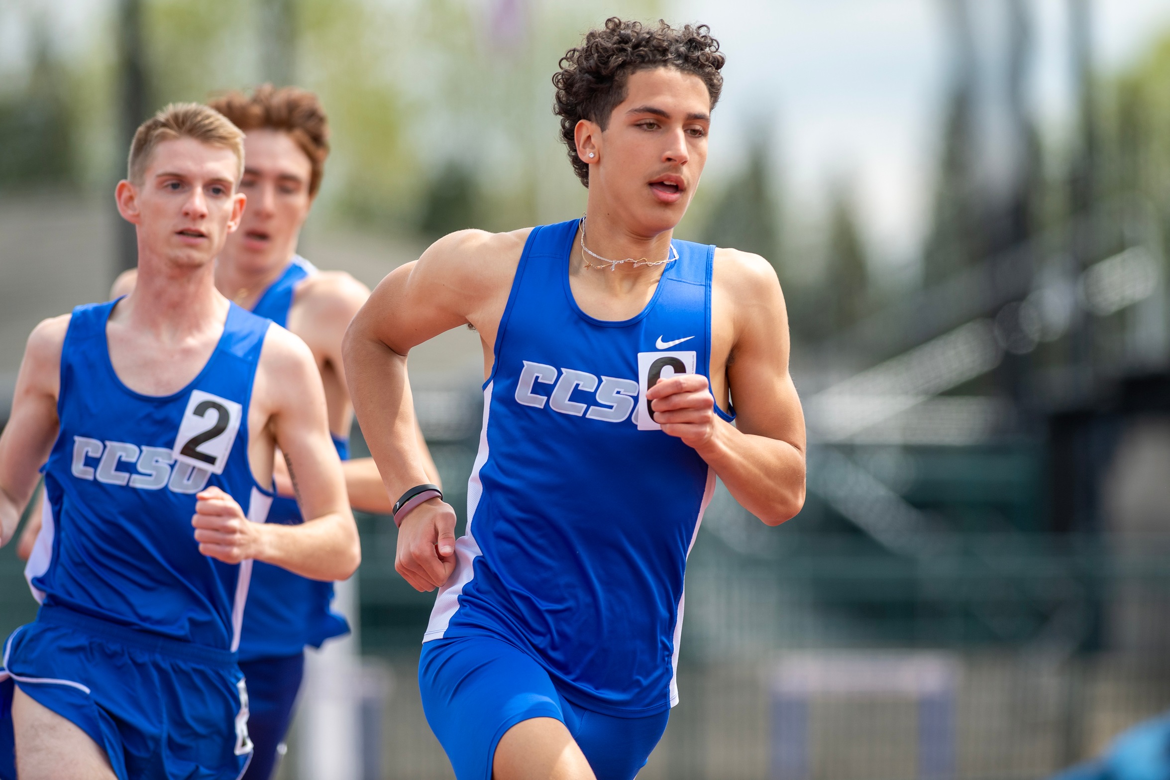 Men's Track and Field Grabs Eight Top-10 finishes at UMass Flagship Invitational