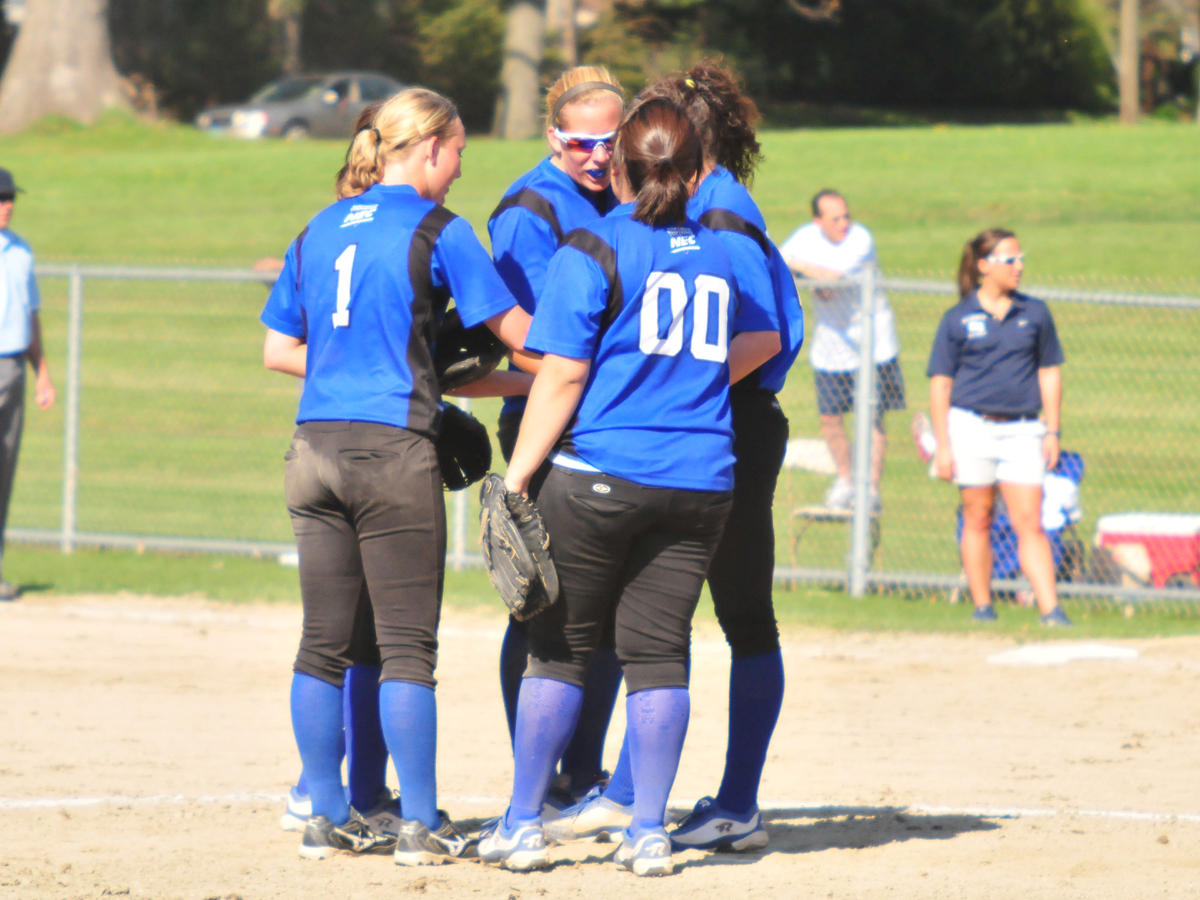 Softball Postponed at Boston College