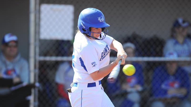 Softball Edged by USF on Monday Night