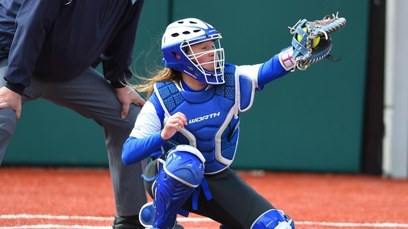 Softball Shares Victories With Siena on Tuesday Afternoon