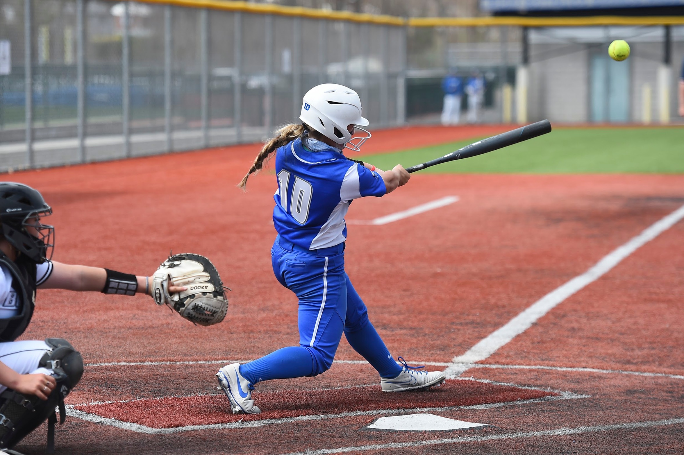 Softball Falls to Tigers on Sunday