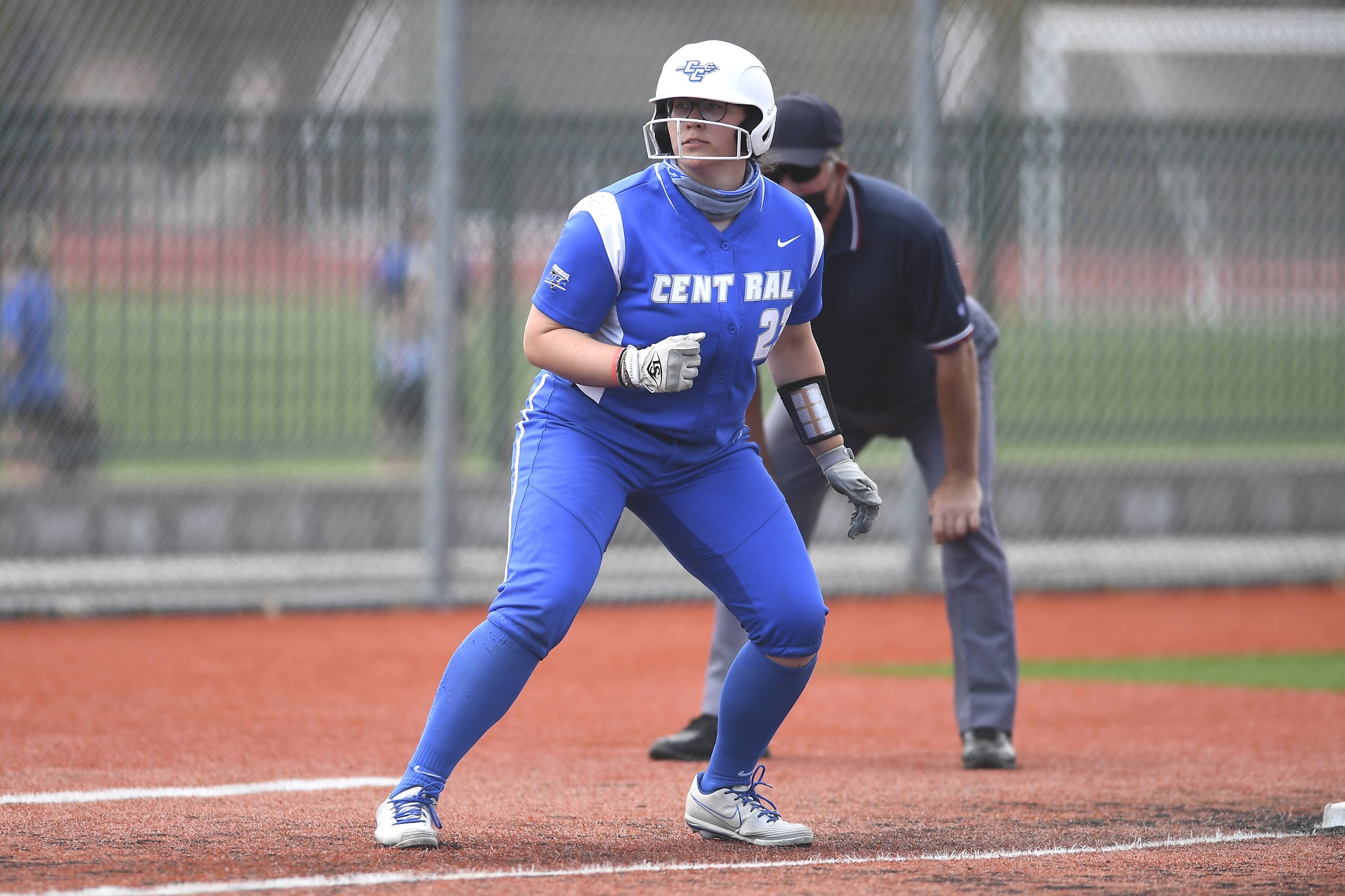 Softball Drops Pair of Friday Games
