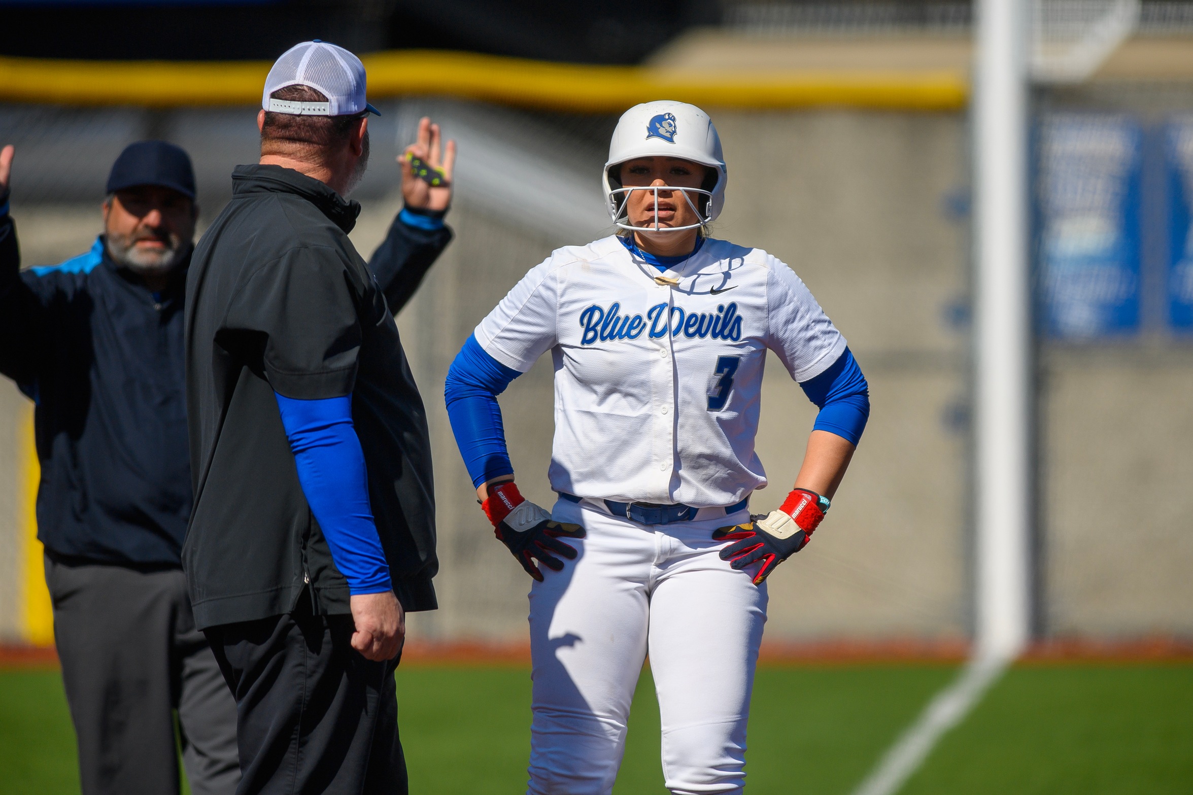 Blue Devils Take Series From Mercyhurst With A 4-1 Sunday Victory
