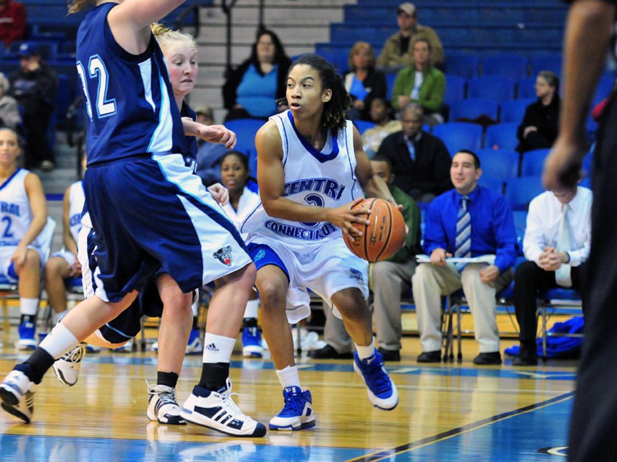 Simmons and Crockett Guide CCSU in 65-57 Home Win Over Maine