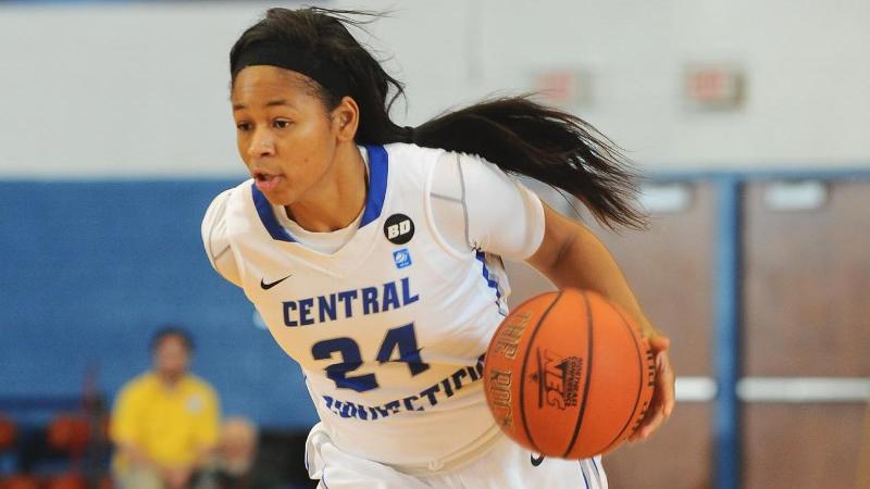 Women's Hoop Sinks UMass in Overtime, 78-68