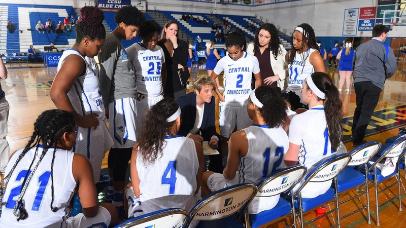 Women's Basketball Adds Six for 2017-18