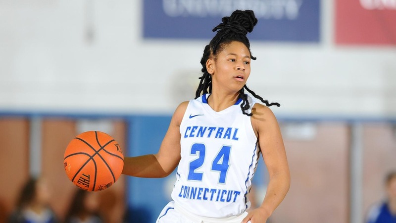 Women's Basketball Concludes 2016-17 Season At Robert Morris, 70-62, Wednesday