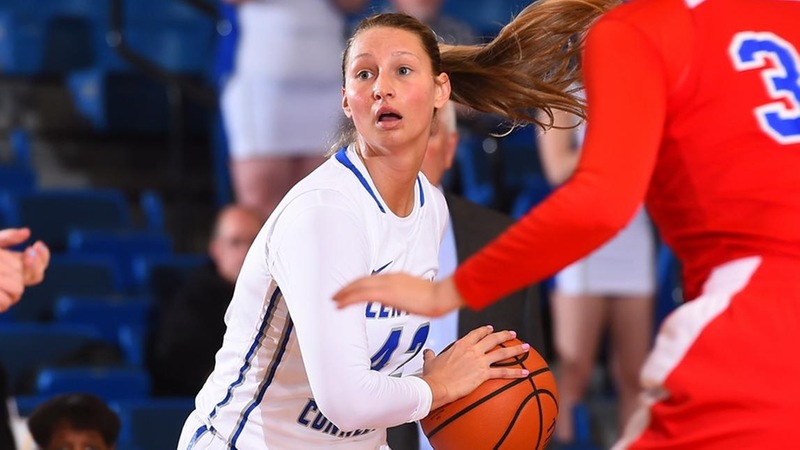 Central Drains 10 Three-Pointers, Falls Short at Robert Morris on Monday