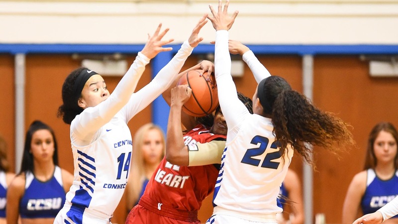 Blue Devils Edged by Saint Francis U, 72-68