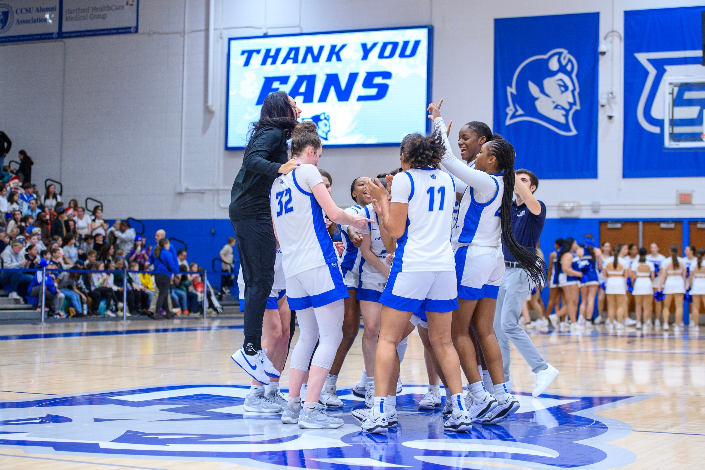 Women's Basketball Defeats Merrimack, 78-71, on Saturday Afternoon