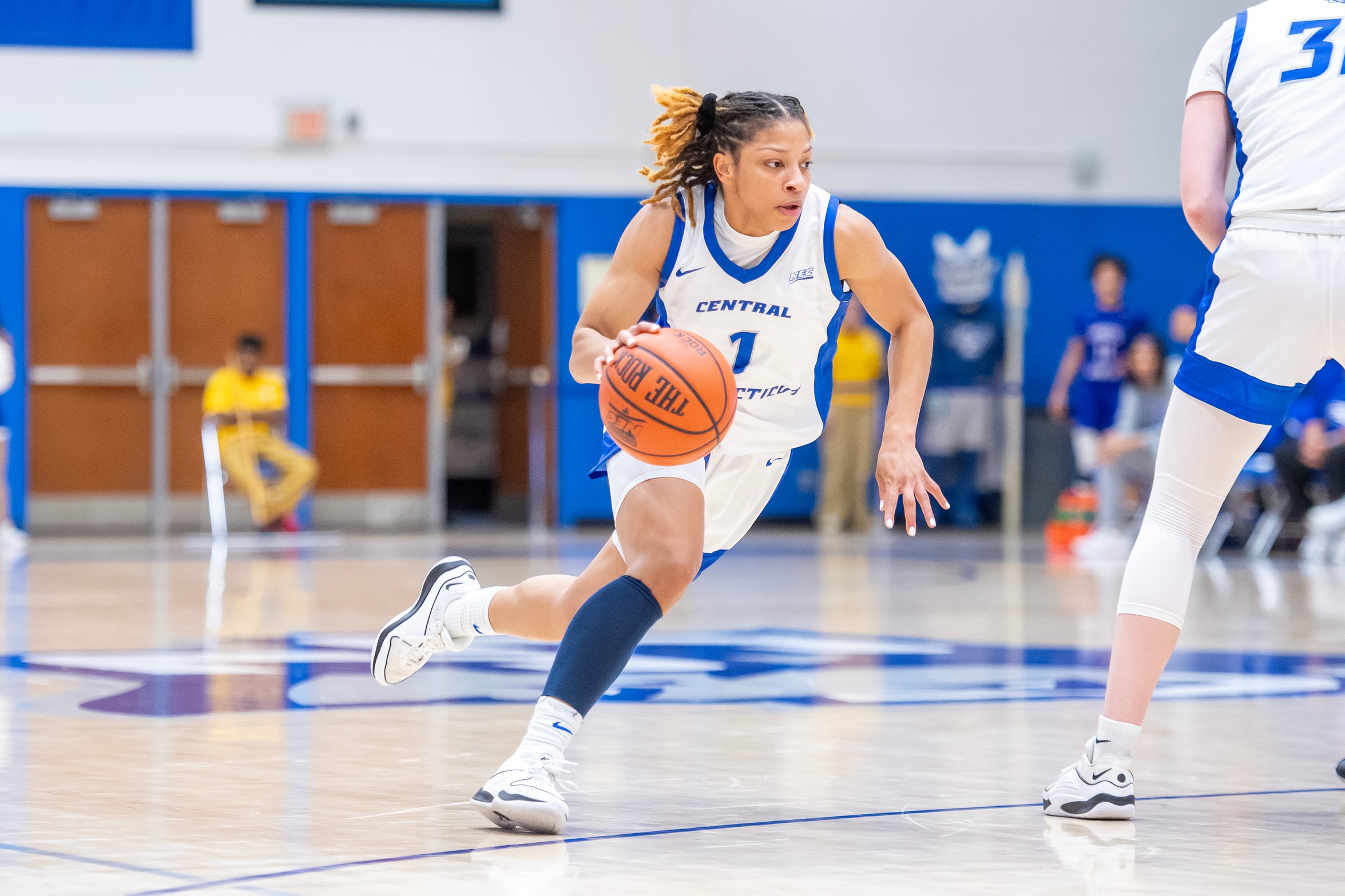 CCSU Women's Basketball Falls to New Hampshire