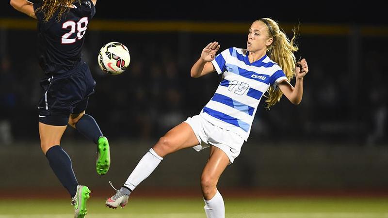 Women's Soccer Opens NEC Play With 5-1 Win Over LIU Brooklyn