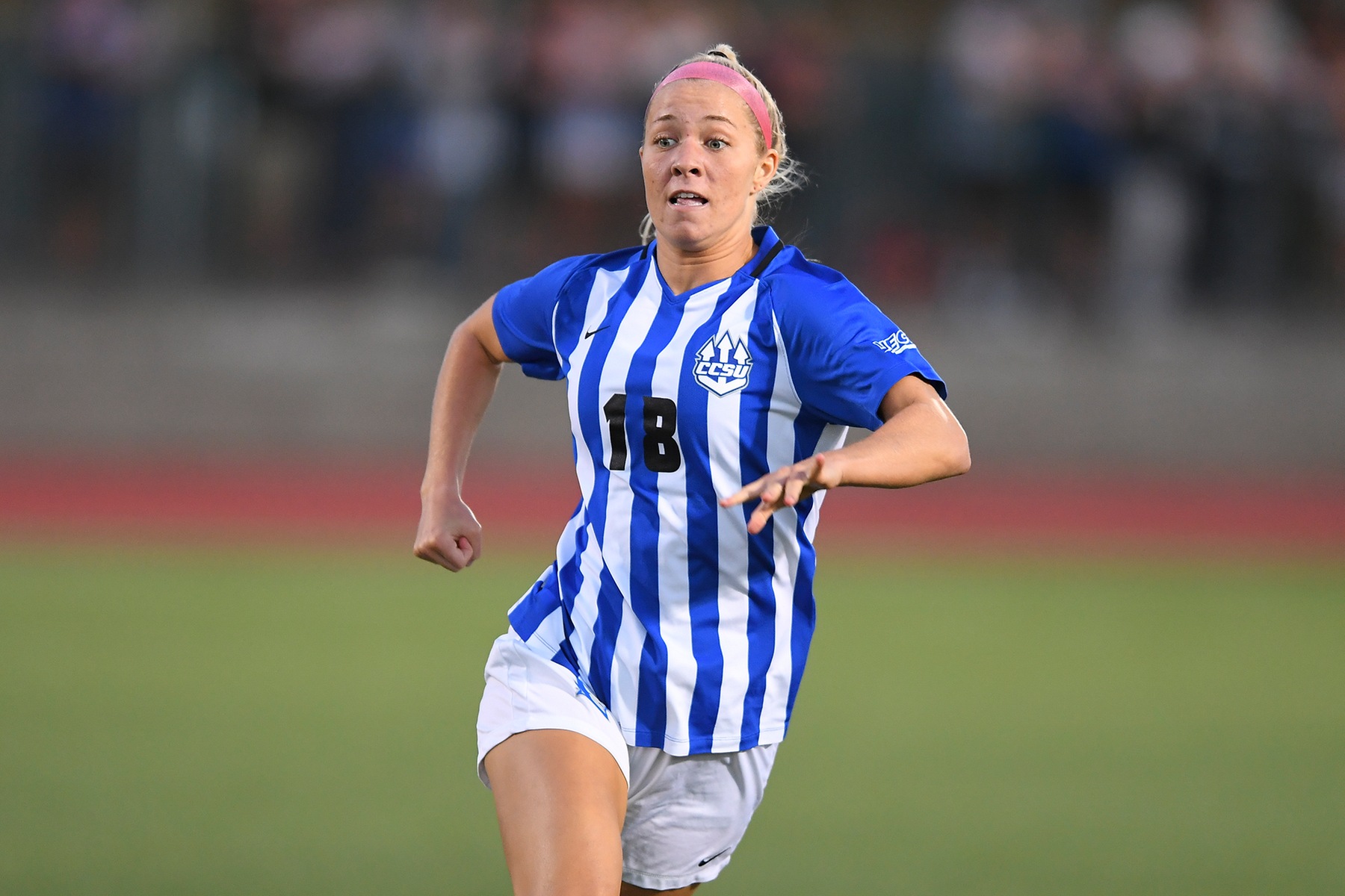 Women's Soccer Takes Down Howard at Home