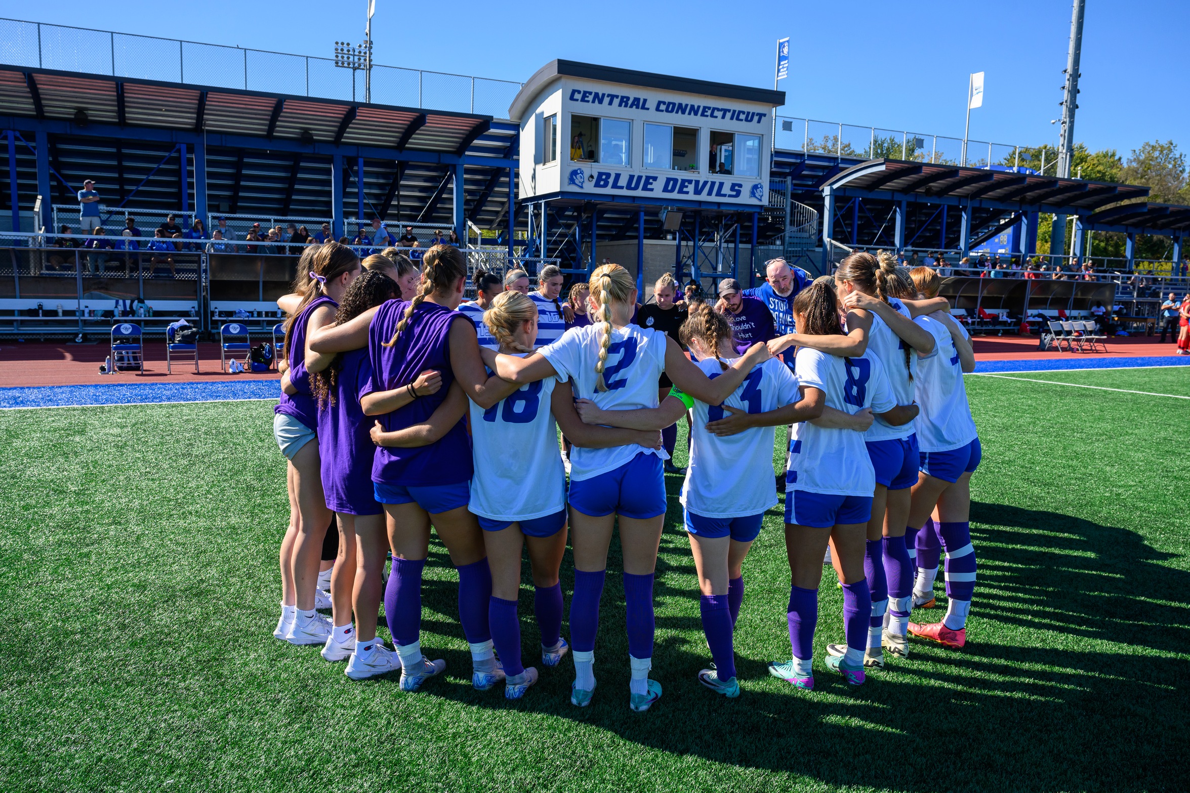 Early Second Half Goal Sinks Women's Soccer
