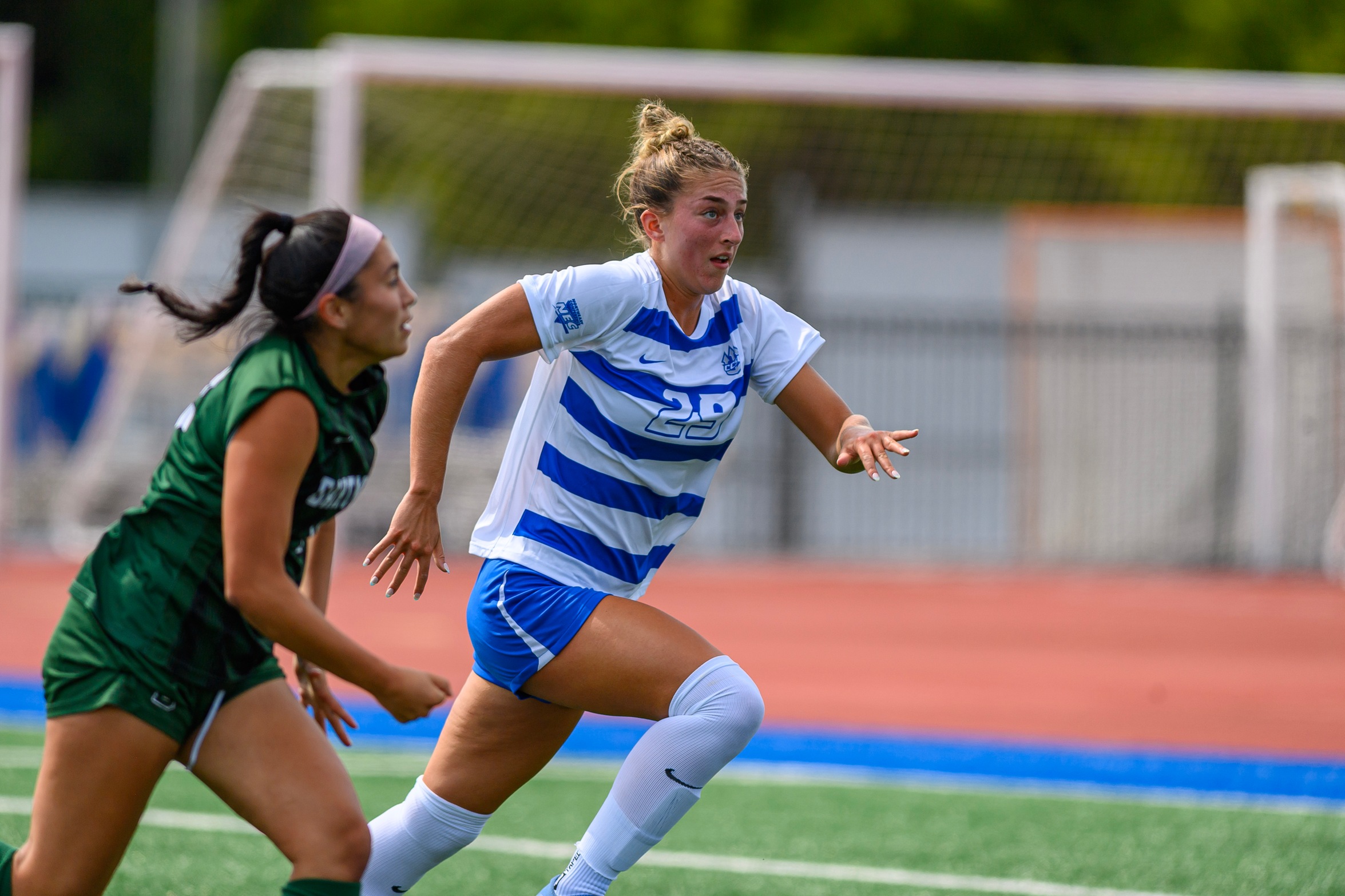 Kayla Ward scored the game-winning goal in the 52nd minute, on a pass from Kiley Yepes. (Photo: Steve McLaughlin)
