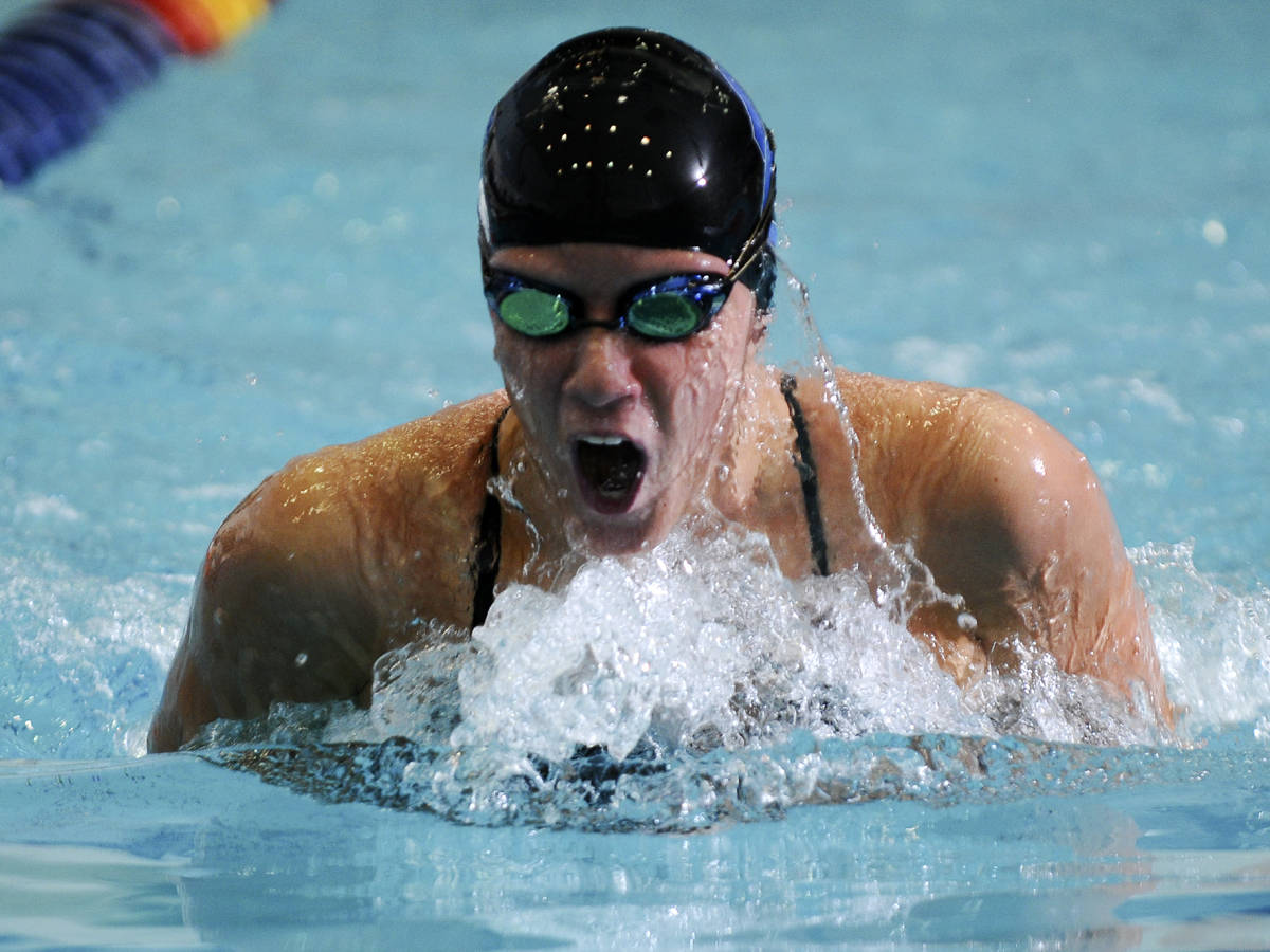 Swimming and Diving Finishes Competition at College Conference Carnival