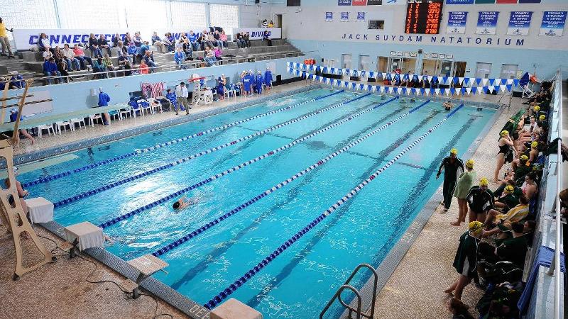 Blue Devils Split Tri-Meet At Vermont