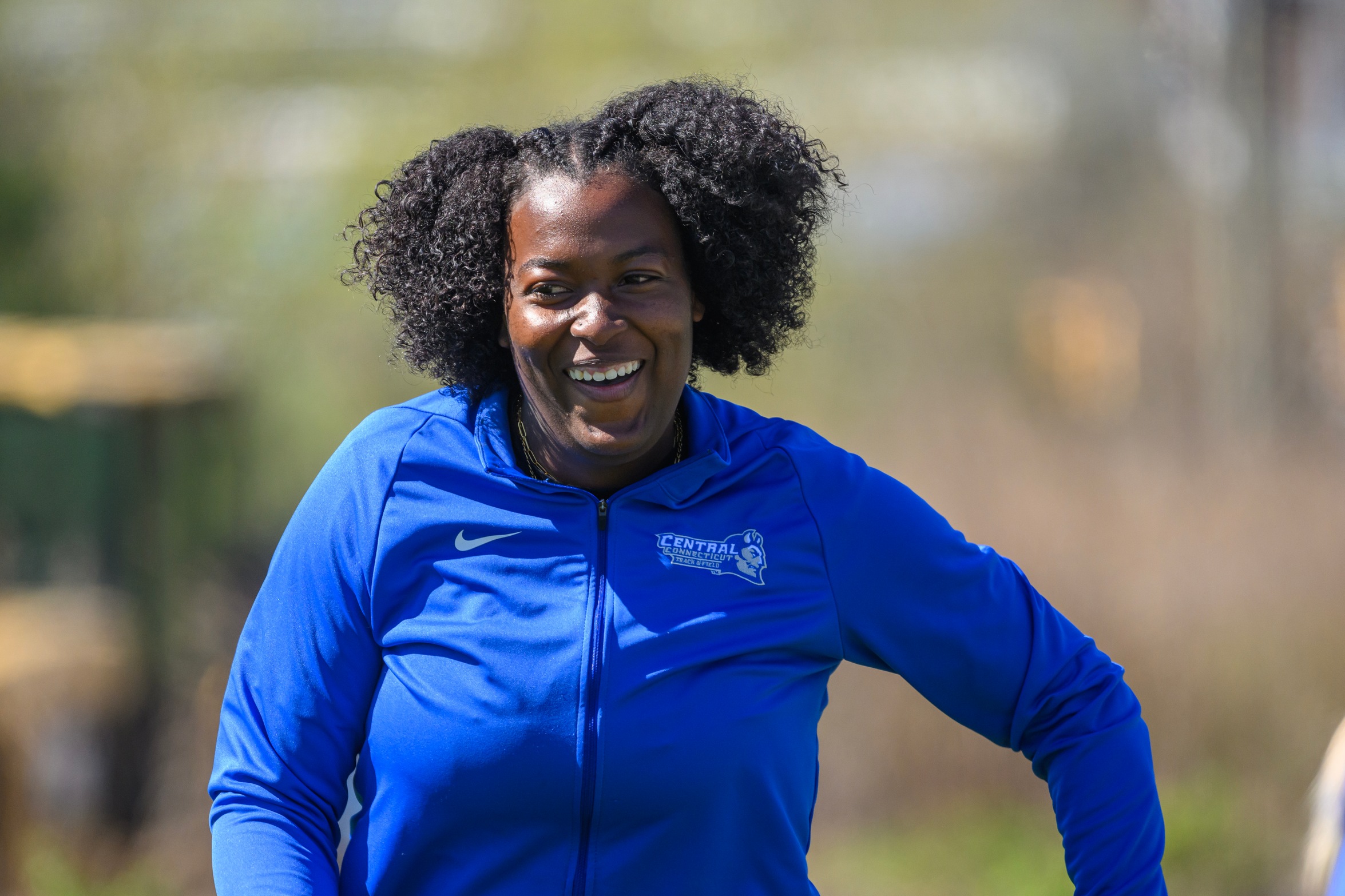 Wenesha Stewart reclaimed her school discus record after Maya Marin broke her original mark earlier in the competition on Friday. (Photo: Steve McLaughlin)