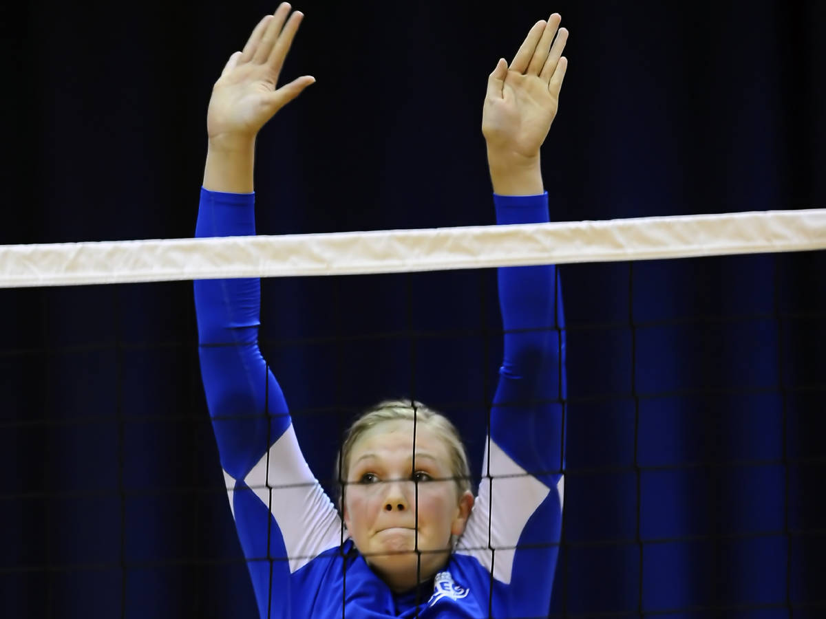 Blue Devils Top Bryant 3-1 at Home
