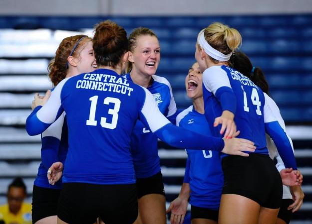 Volleyball Falls in NEC Semifinals