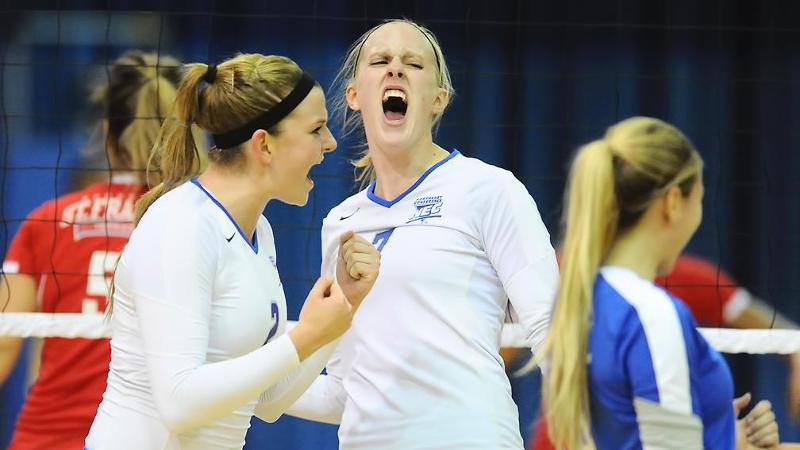 Volleyball Sweeps SHU to Clinch Postseason Berth