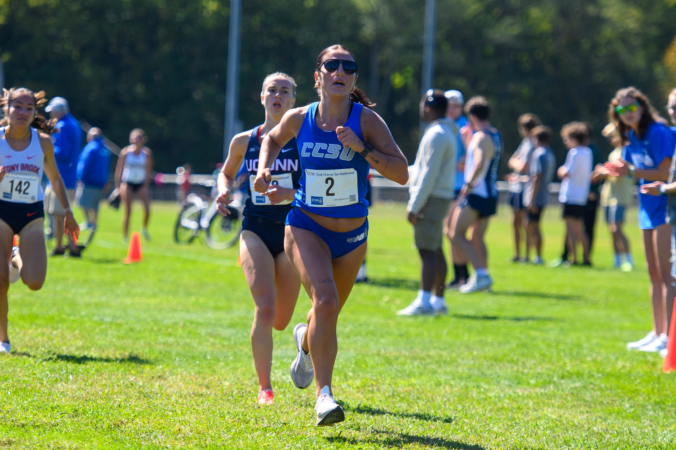 Juliana Cancellieri placed sixth in the individual standings at the 2025 New England Cross Country Championship, to earn All-New England. (Photo: Steve McLaughlin)